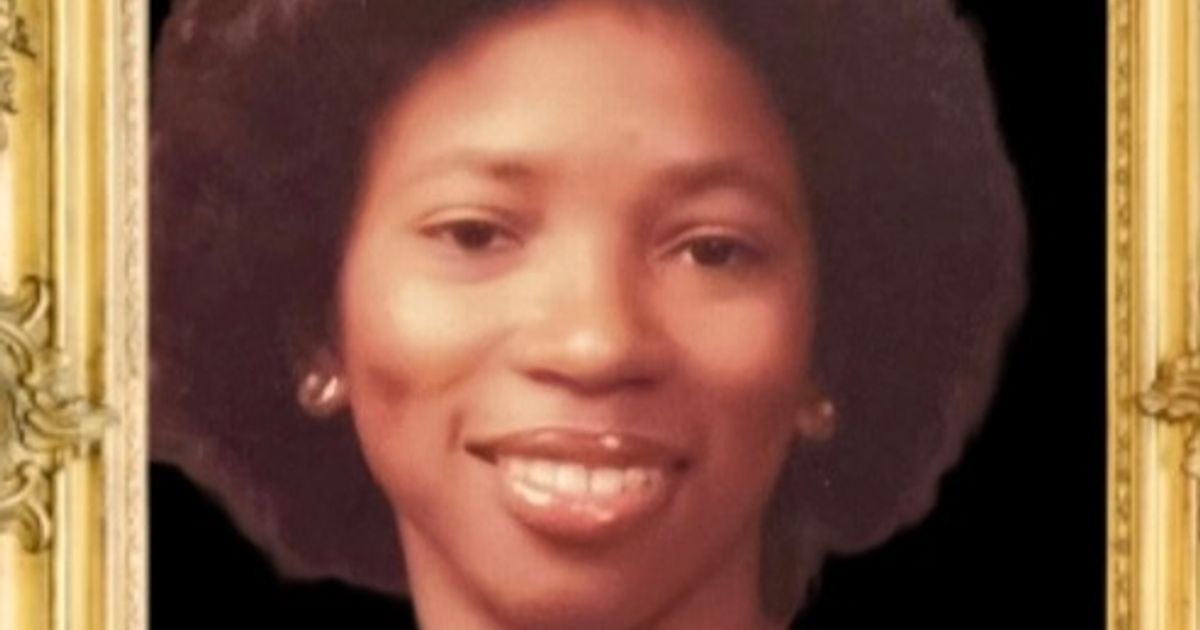 Mrs. Melisa Jones Lisa Matthews