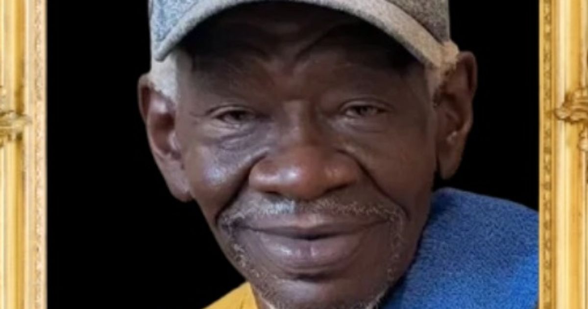 Portrait of Mr. Paul "Paul Bear" Hinton