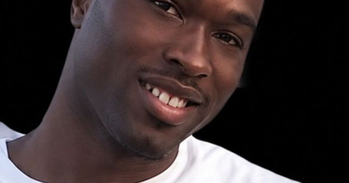 Portrait of Deadrian Holloway