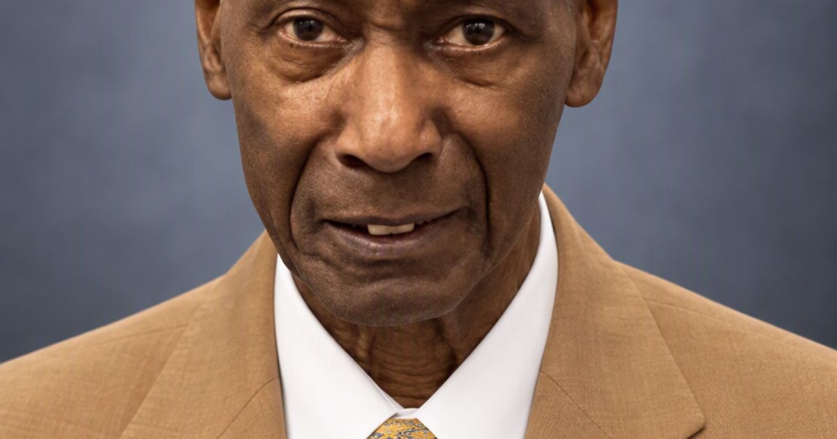 Portrait of Sr. Richard Johnson