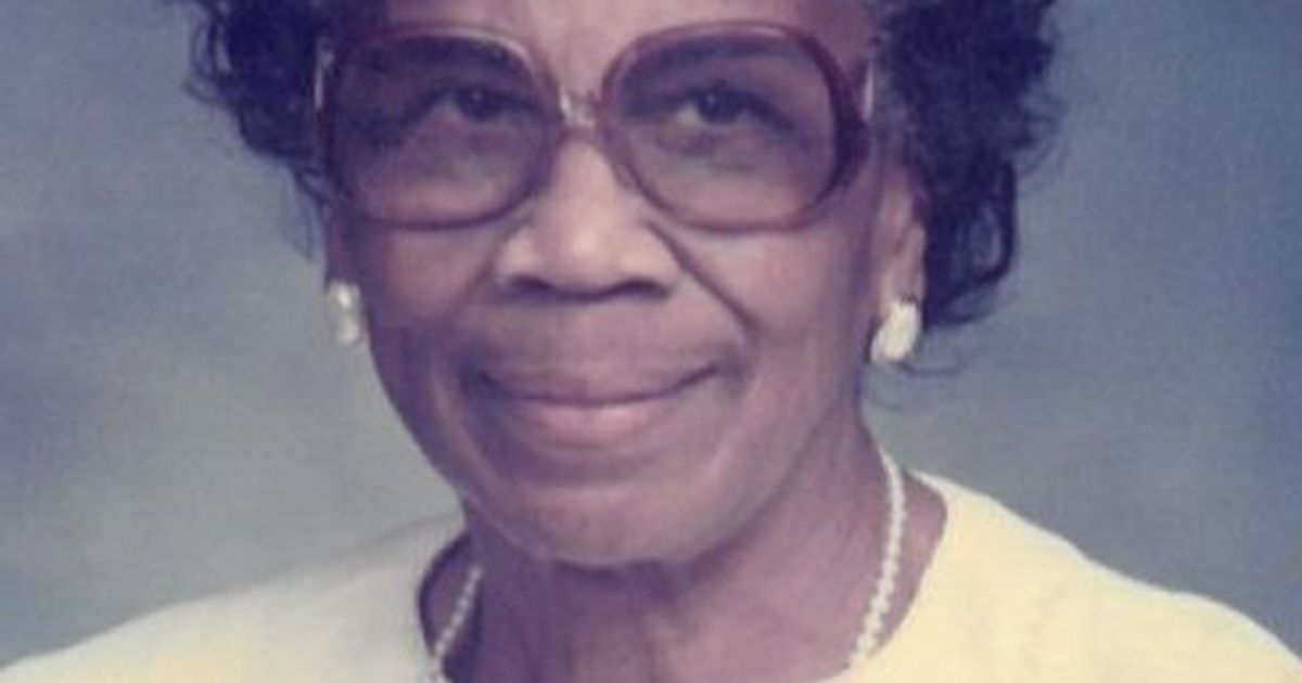 Minnie R. Martin Obituary in Martinsville at Hairston Funeral Home | Obit