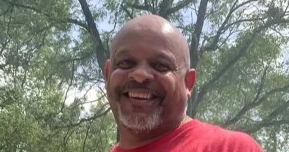 Bernard "Bernie Mac" Moore