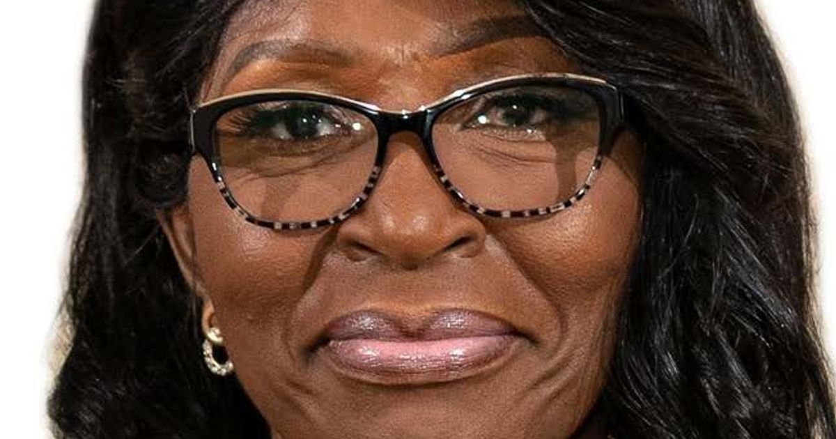 Elder Nola Joye OatesFlowers