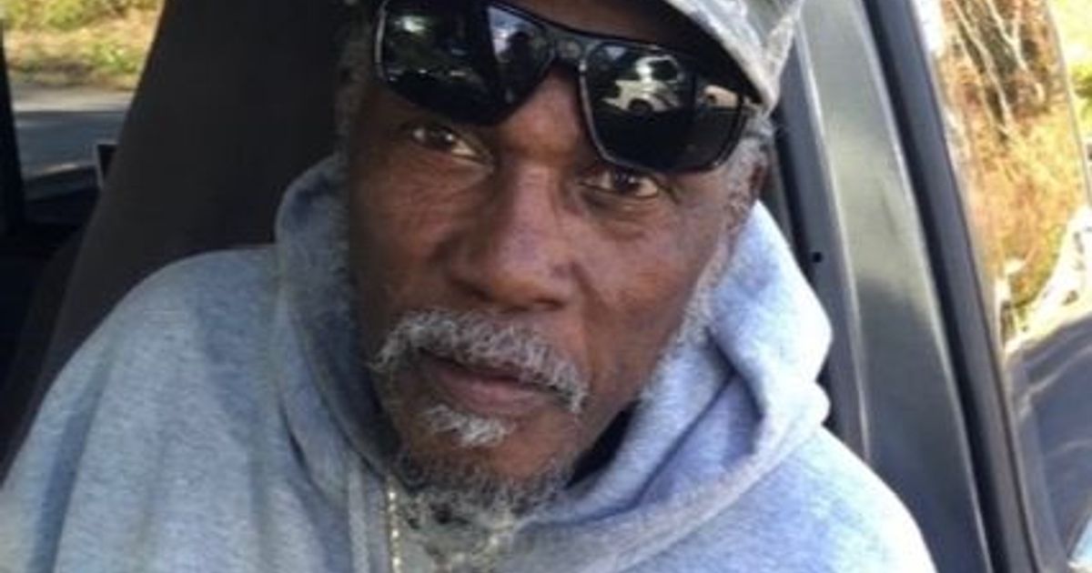 Sr. Mr. Clarence Johnson