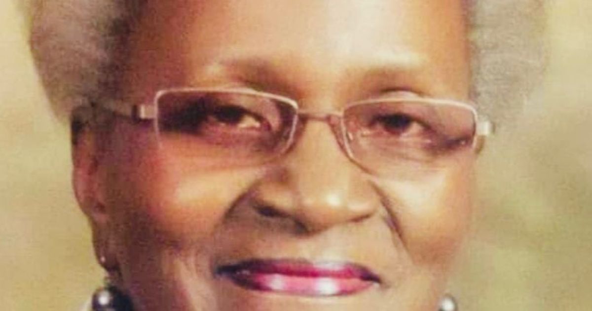 Gwendolyn Deloris Parker