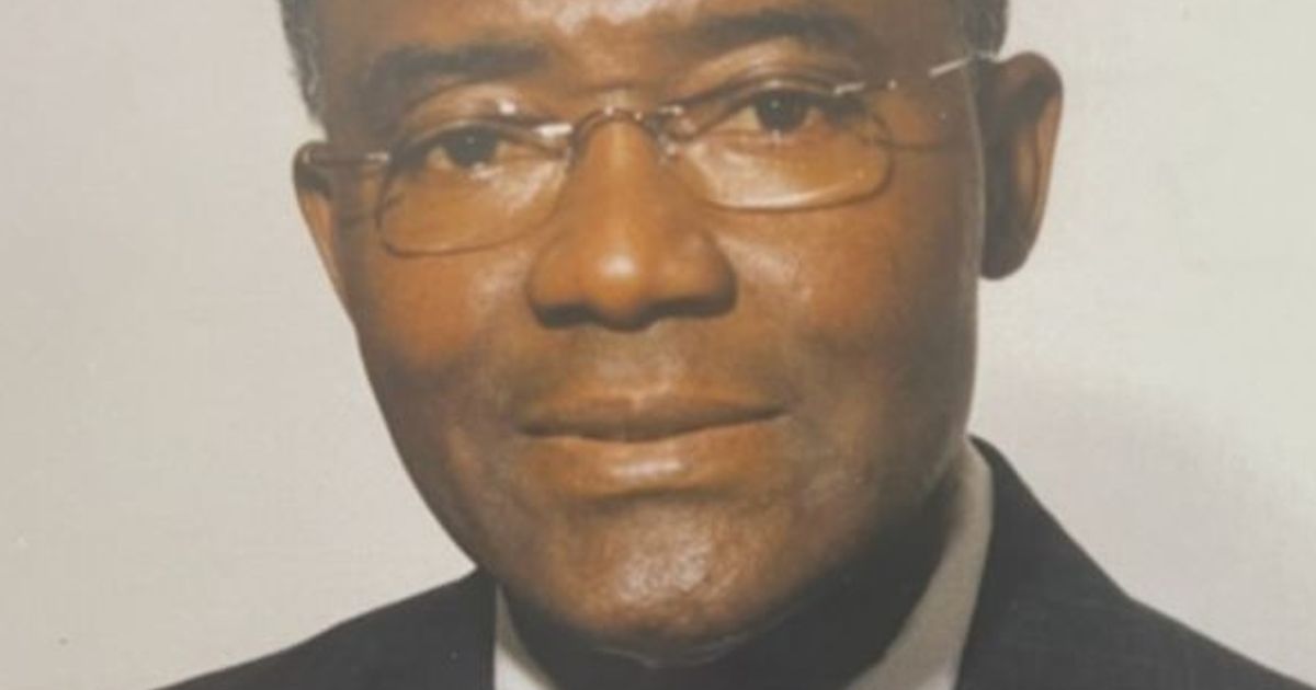 Coach William "Bill" Reynolds