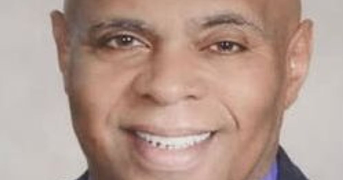 Vincent Lopez Huskey