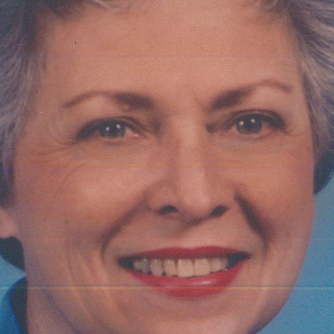 Carolyn 