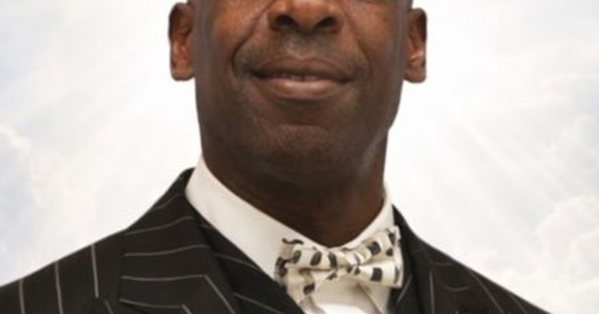 Portrait of Mr. Tony Hammond