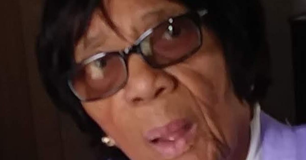 Laura Lorine Patterson Huggins