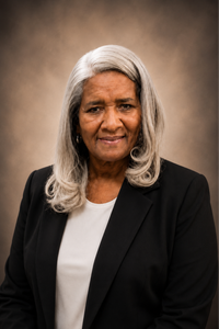 Elnora  Holloway