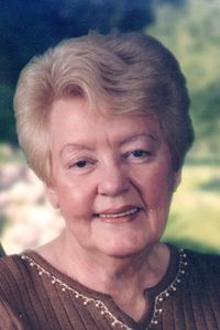 Joanne  Wade