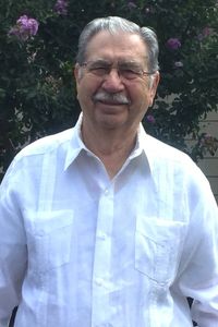 Justo  Pérez