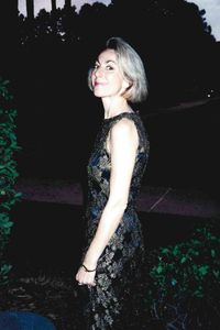 Angela  Sarant