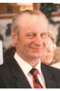 Kenneth  Peebles