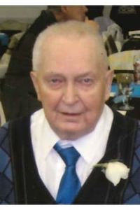 Clifford  Ross