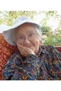 Lillian (Margaret)  Lowe