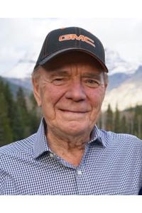 Kelly Kenneth  Berg