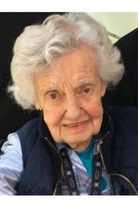 Shirley Marguerite Hill Smith