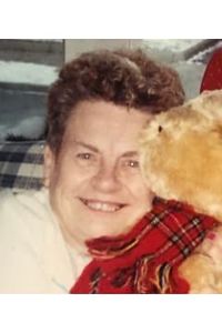 Marianne  Kalapinski