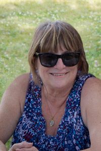 Linda  Ingle