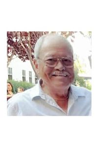 Daniel  Santiago Yapo