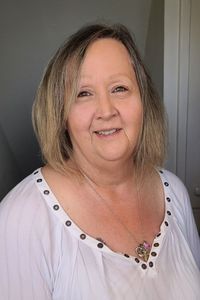 Cyd  Smith
