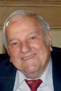 Vincent  Apesa