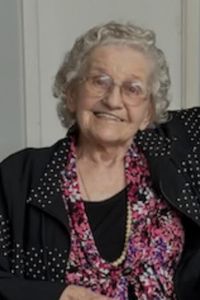 Erika Schindler Earnest