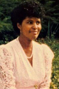 Gail  Curry