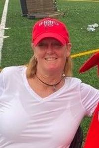 Paula  Nee