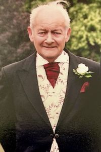 Andrew  Blackett