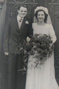 Evelyn  Harry