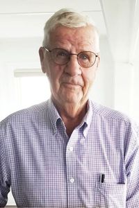 Edward  VanHouten