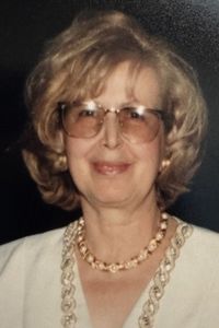 Eva  Stavroulakis