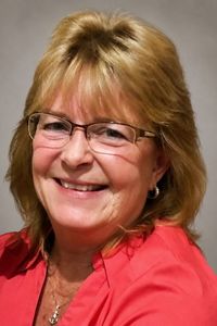 Dina Lynn Gossett