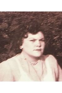 Maria Josefina Flores