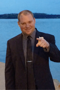 Peter  Lucarelli
