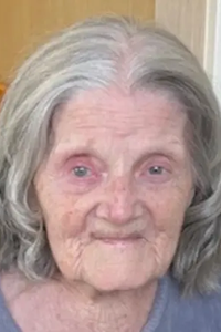 Sally  Volter