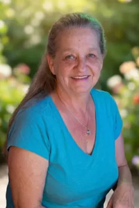 Diana  Gillie