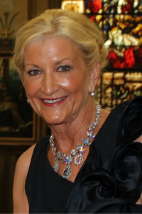 Susan  Fay