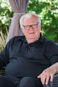 Lorne  Keeler