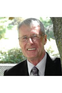 Clark  Jewell