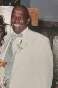 Robert  Pettus