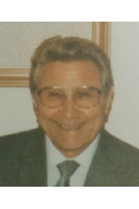 Daniel  Magyer