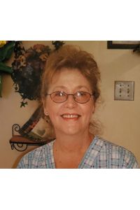 Yvonne Lee Kearney Edwards  Smith