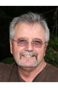 Robert Eugene  Ewing, Jr.