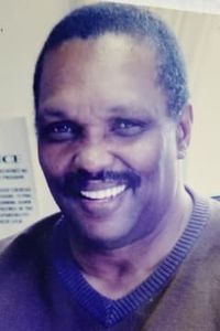 Mr. Henry  Russell Robinson Jr.