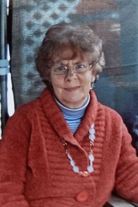 Lorna  Palmer ( Taylor )