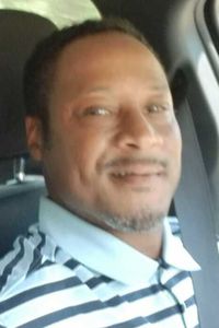 Gary  Lowe